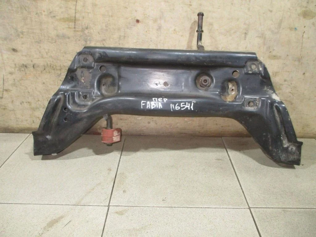 Подрамник Skoda Fabia 1 6Y