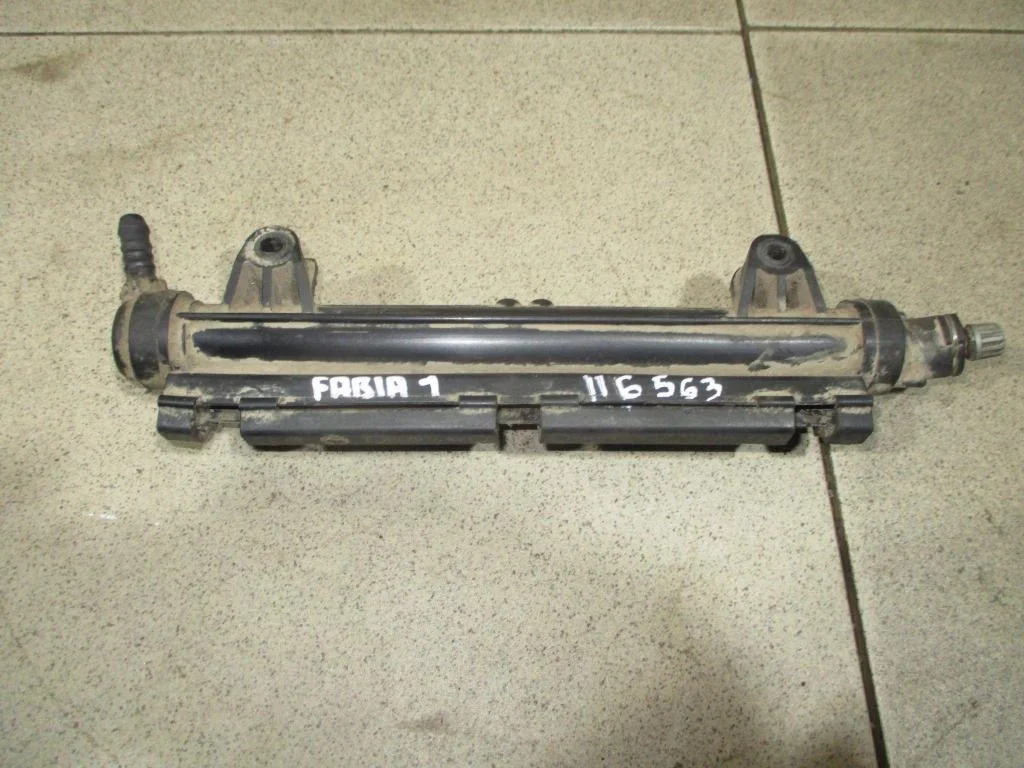 Рейка топливная Skoda Fabia 1 6Y