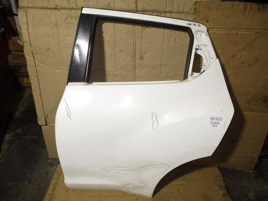 Дверь задняя левая Nissan Juke 2011 F15