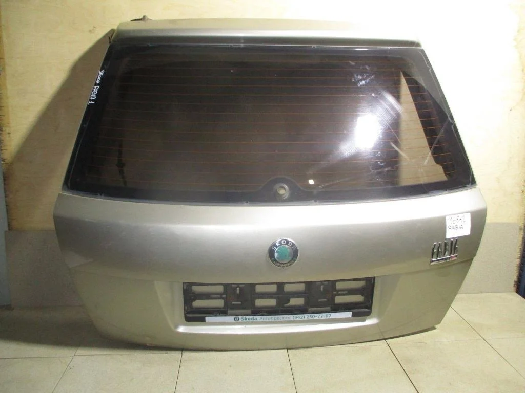 Дверь багажника Skoda Fabia 1 2005 6Y