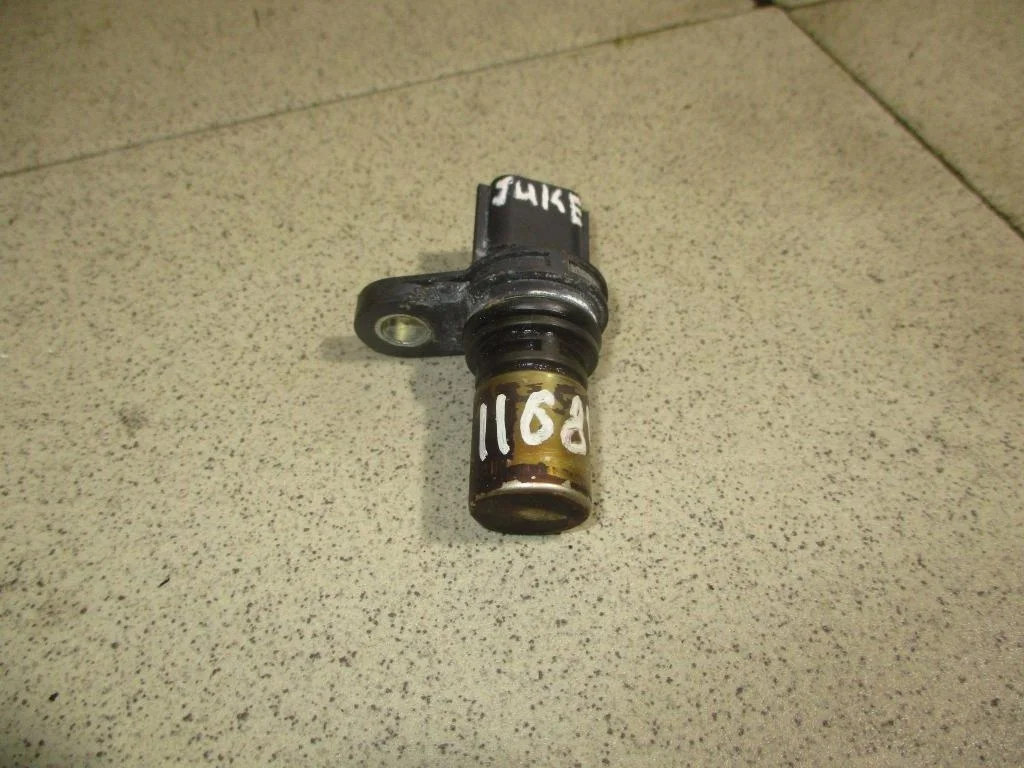 Датчик положения распредвала Nissan Juke F15