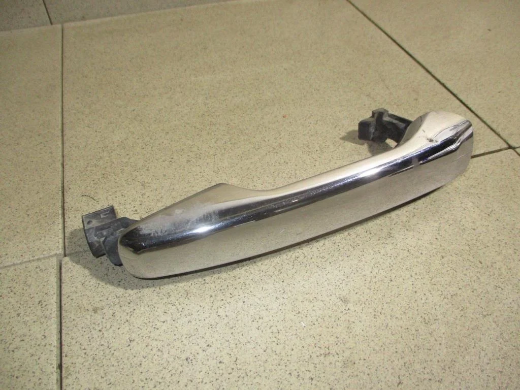 Ручка двери наружная Ford Explorer U502