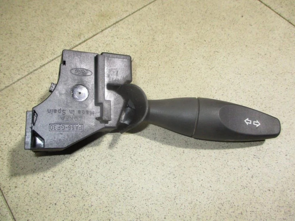 Переключатель поворотов подрулевой Ford Fusion CBK