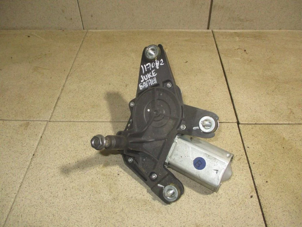 Моторчик дворника задний Nissan Juke 2011 F15