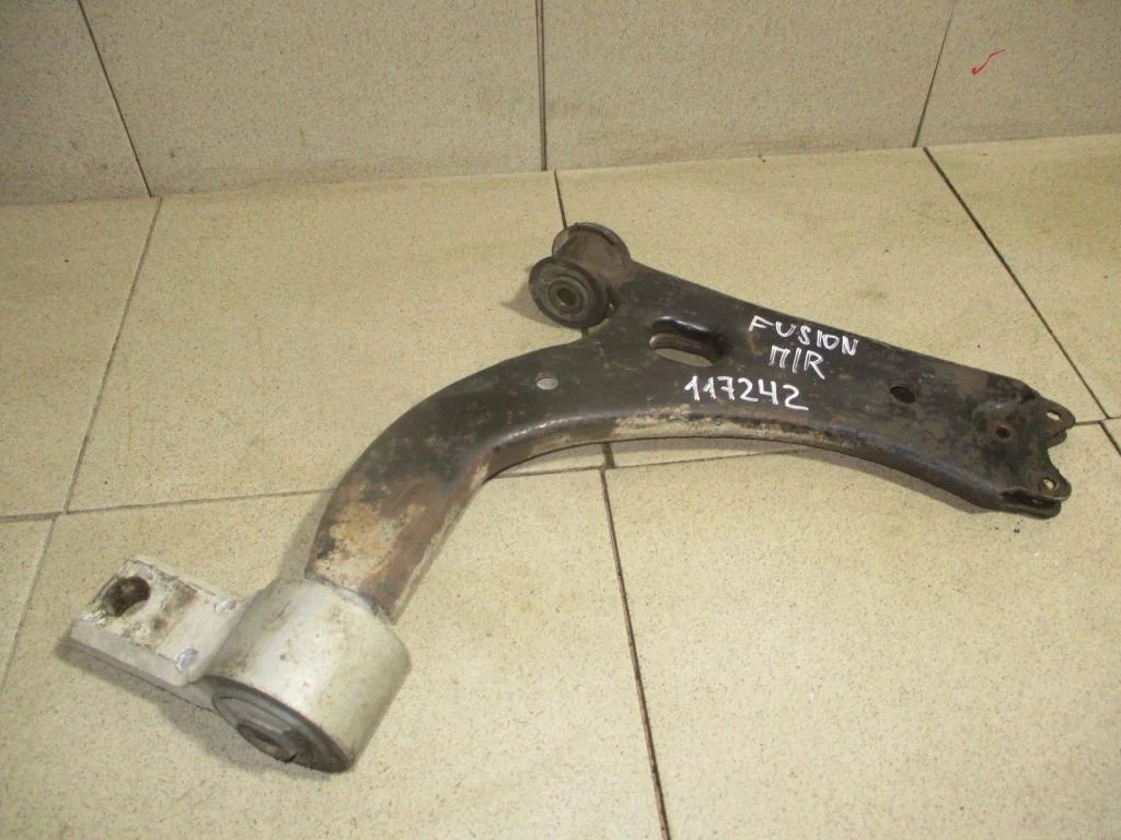 Рычаг передний правый Ford Fusion CBK