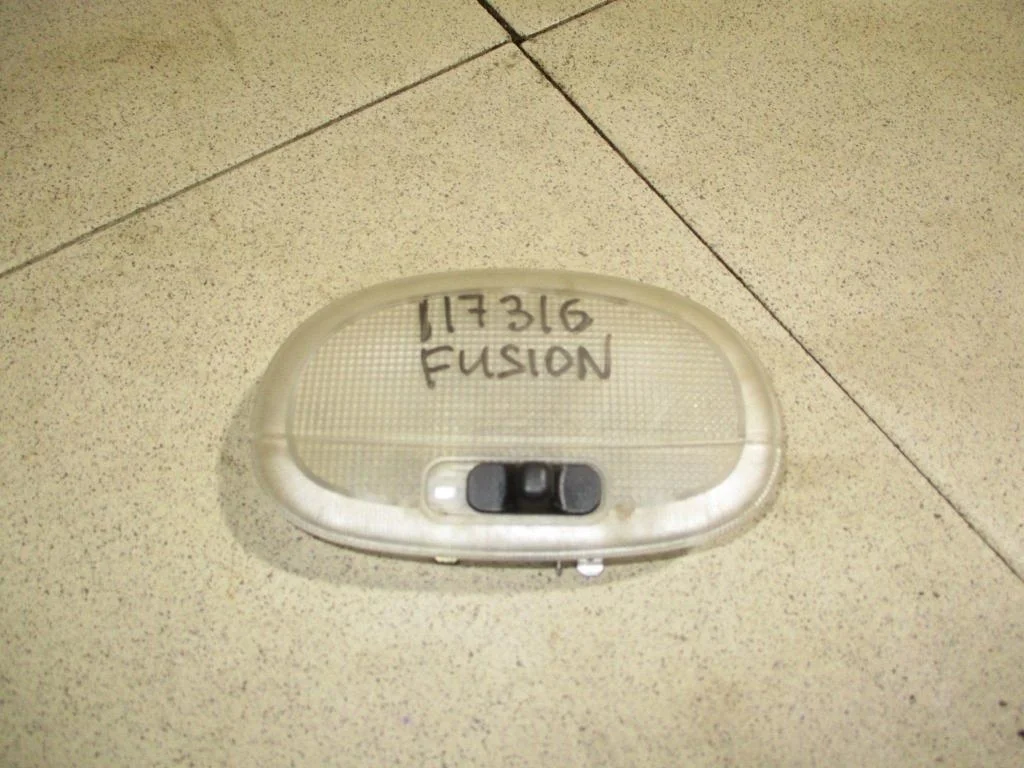 Плафон салонный Ford Fusion CBK