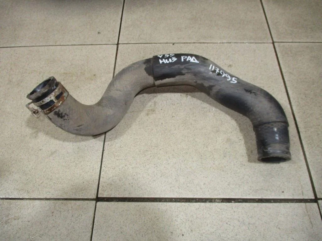 Патрубок радиатора Toyota Camry 2016 XV50