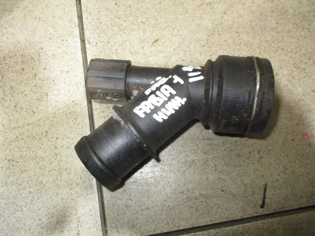 Фланец-тройник Skoda Fabia 1 6Y