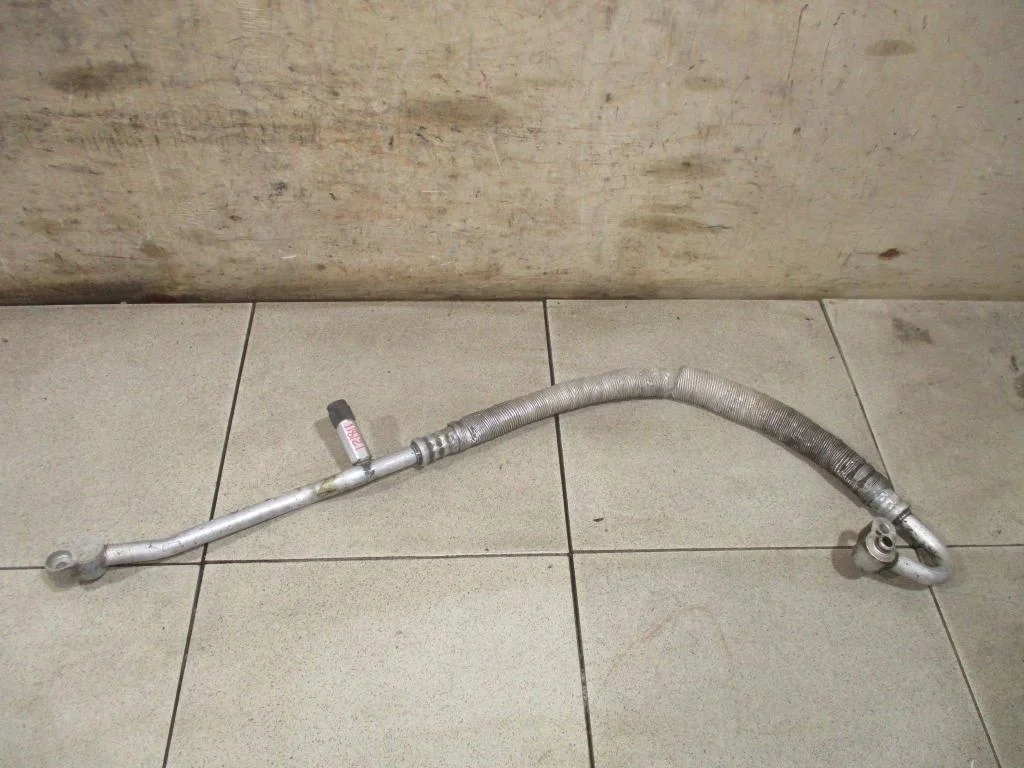 Трубка кондиционера Skoda Fabia 1 6Y