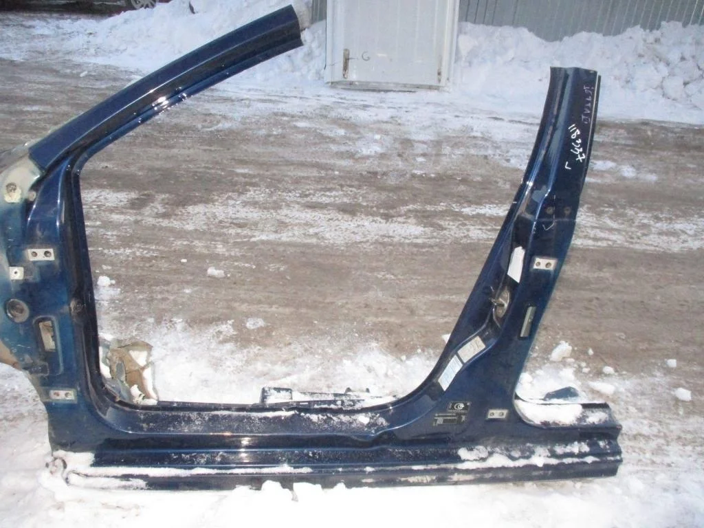 Порог со стойкой левый Volkswagen Jetta A6