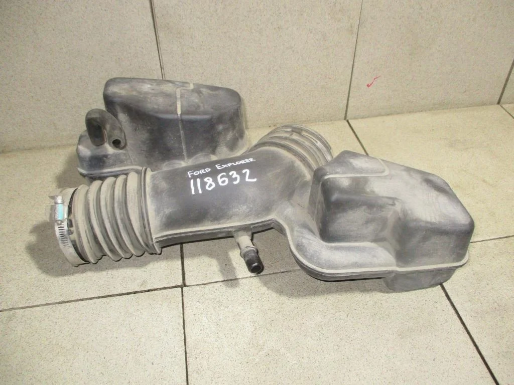 Резонатор воздушного фильтра Ford Explorer U502