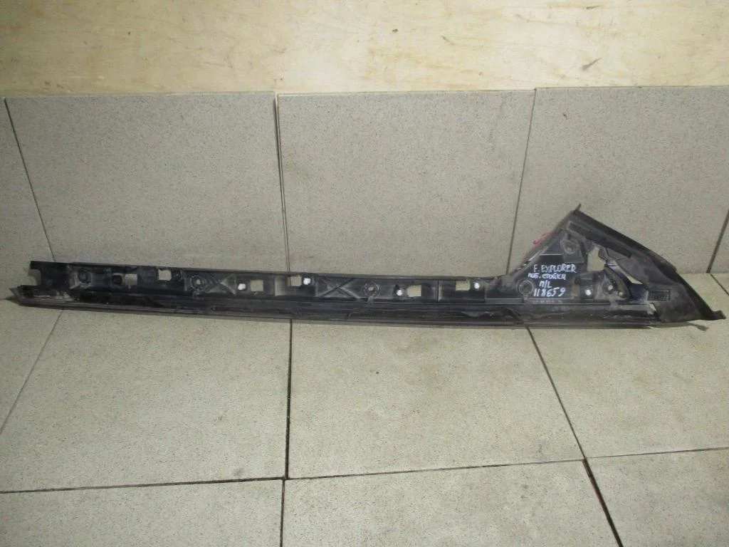 Кронштейн Ford Explorer U502