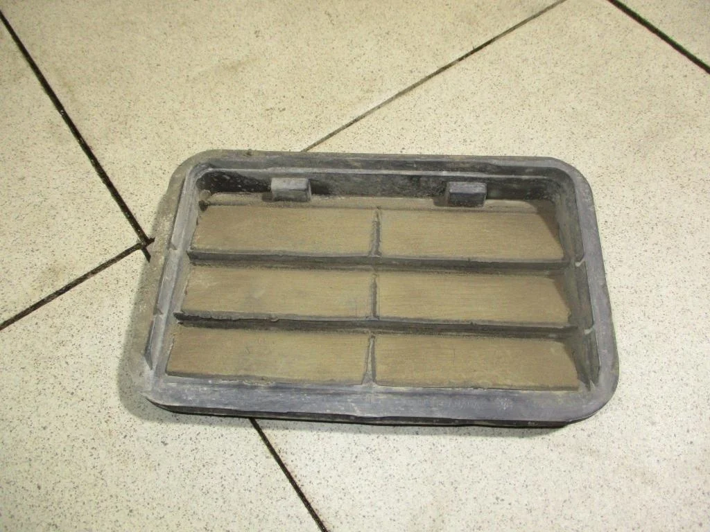 Решетка вентиляционная Ford Explorer U502