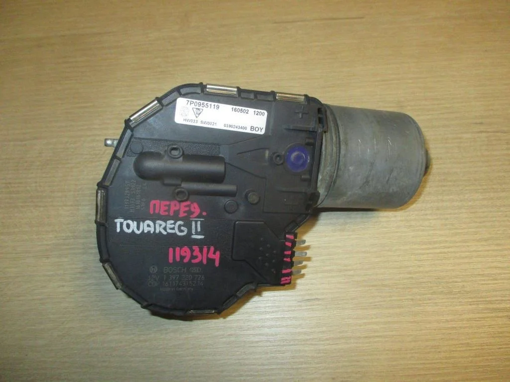 Моторчик дворников передний Volkswagen Touareg 2 2016 FL, NF