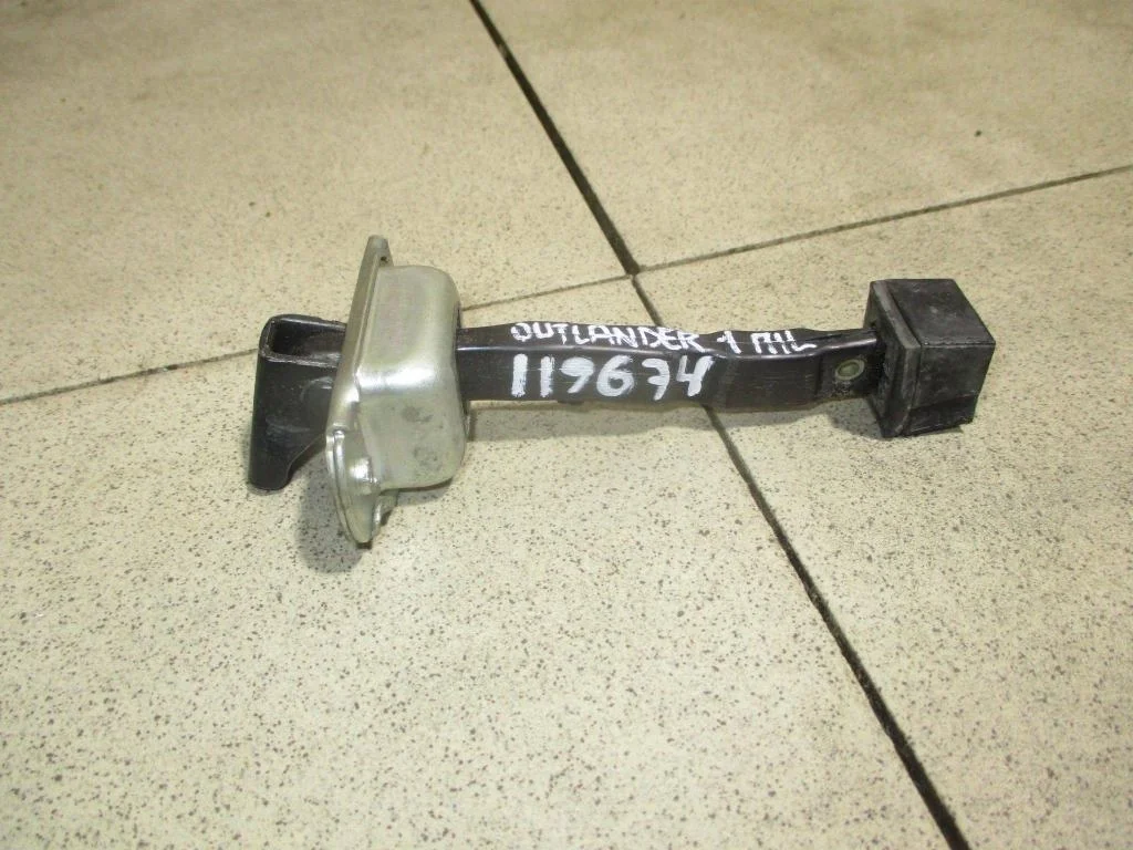 Ограничитель двери Mitsubishi Outlander 1 2007 CU