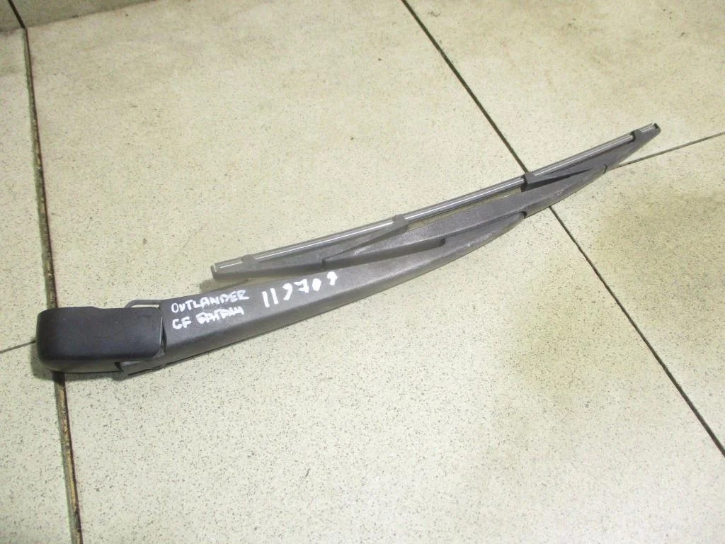 Поводок стеклоочистителя заднего Mitsubishi Outlander 3 2015 GF