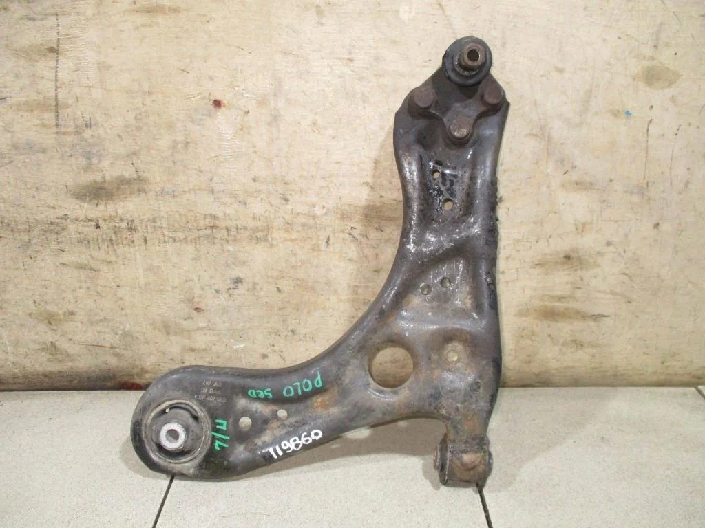 Рычаг передний левый Volkswagen Polo 5