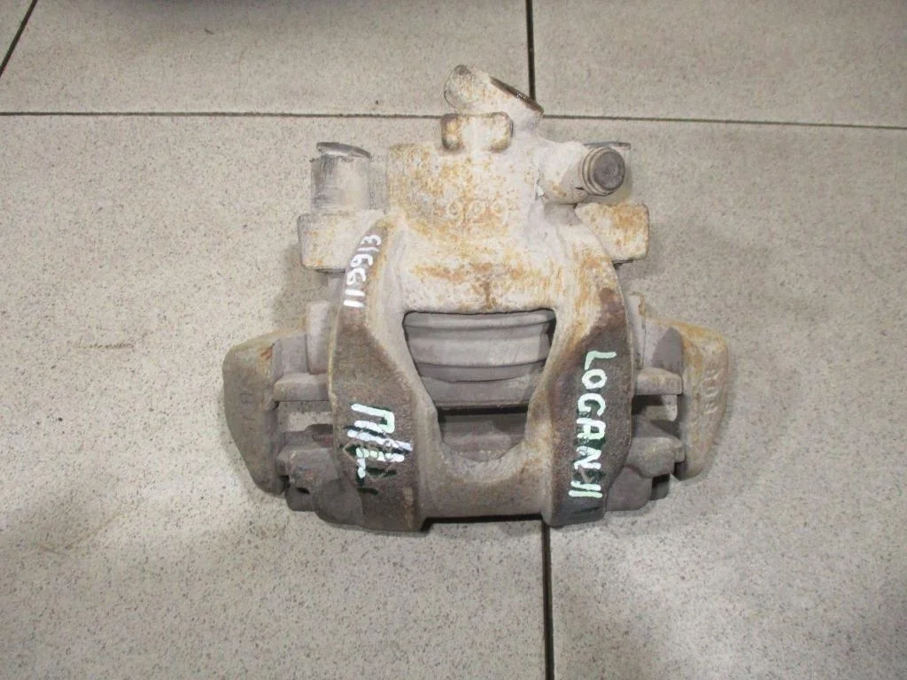 Суппорт передний левый Renault Logan 2 L52