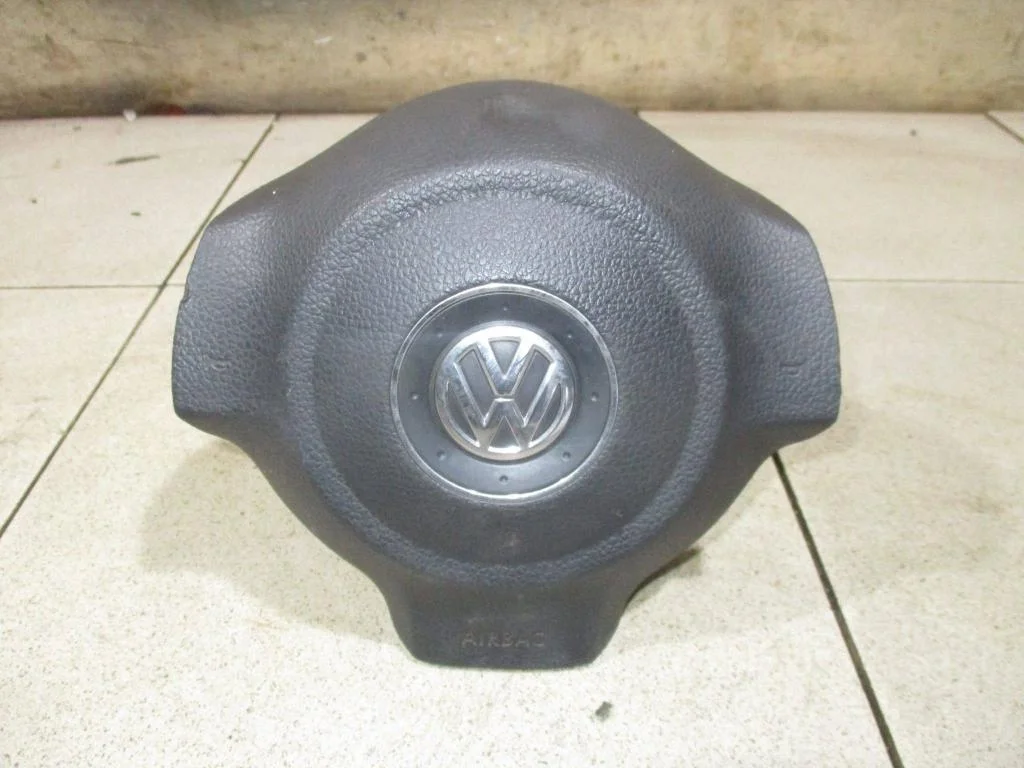 Подушка безопасности в руль Volkswagen Polo 5