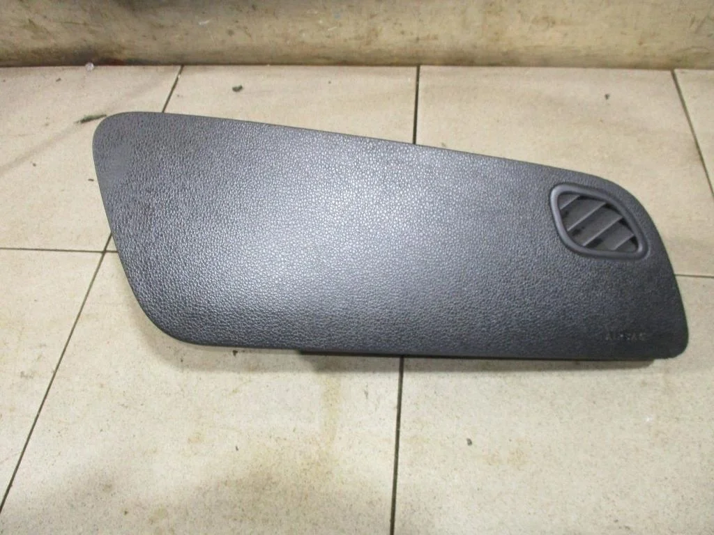 Подушка безопасности пассажира Volkswagen Polo 5