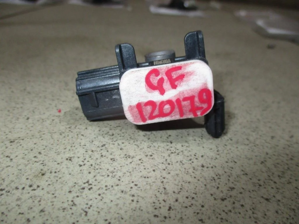 Датчик air bag Mitsubishi Outlander 3 2015 GF