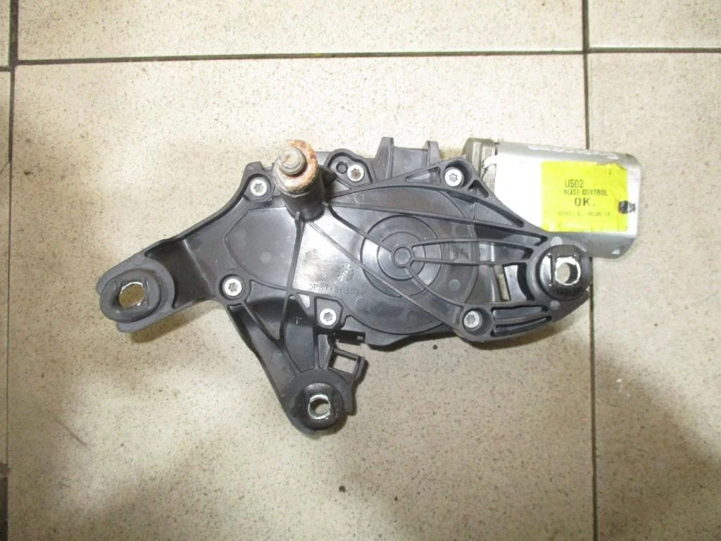 Моторчик дворника задний Ford Explorer U502