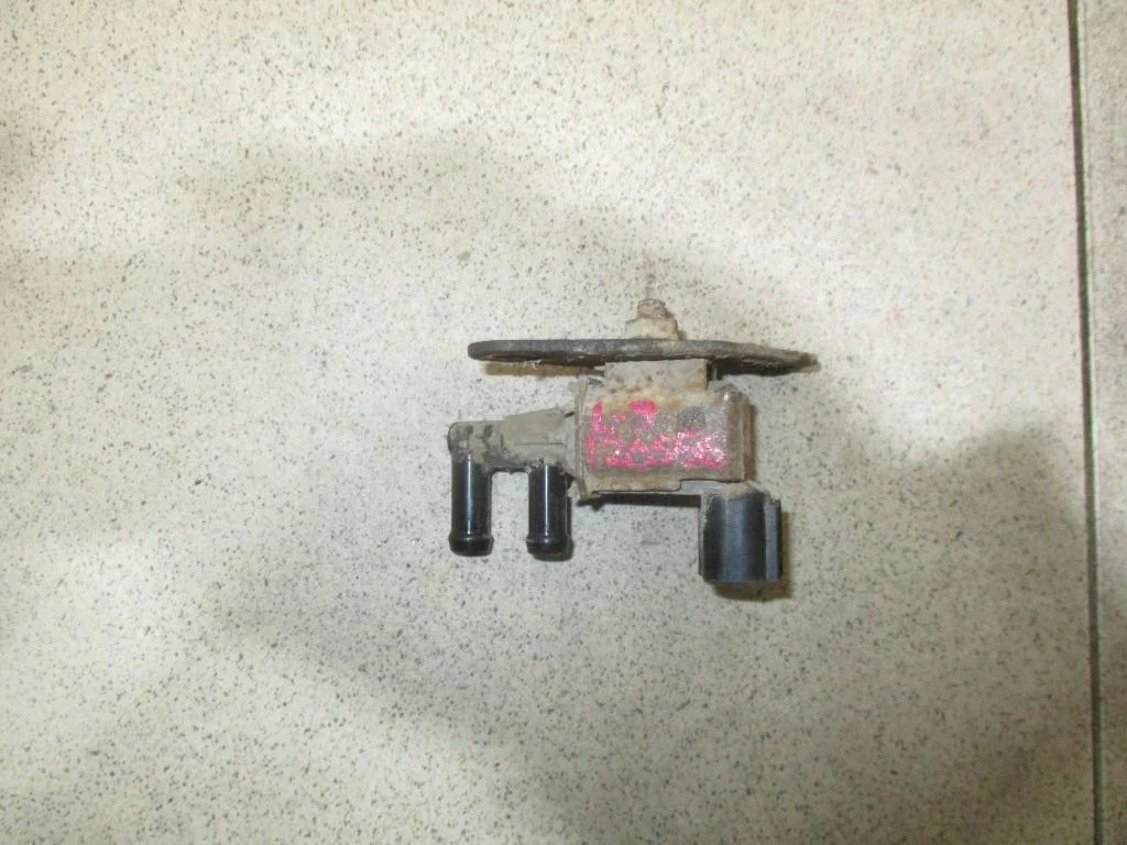 Клапан электромагнитный Mitsubishi Lancer 9 CS