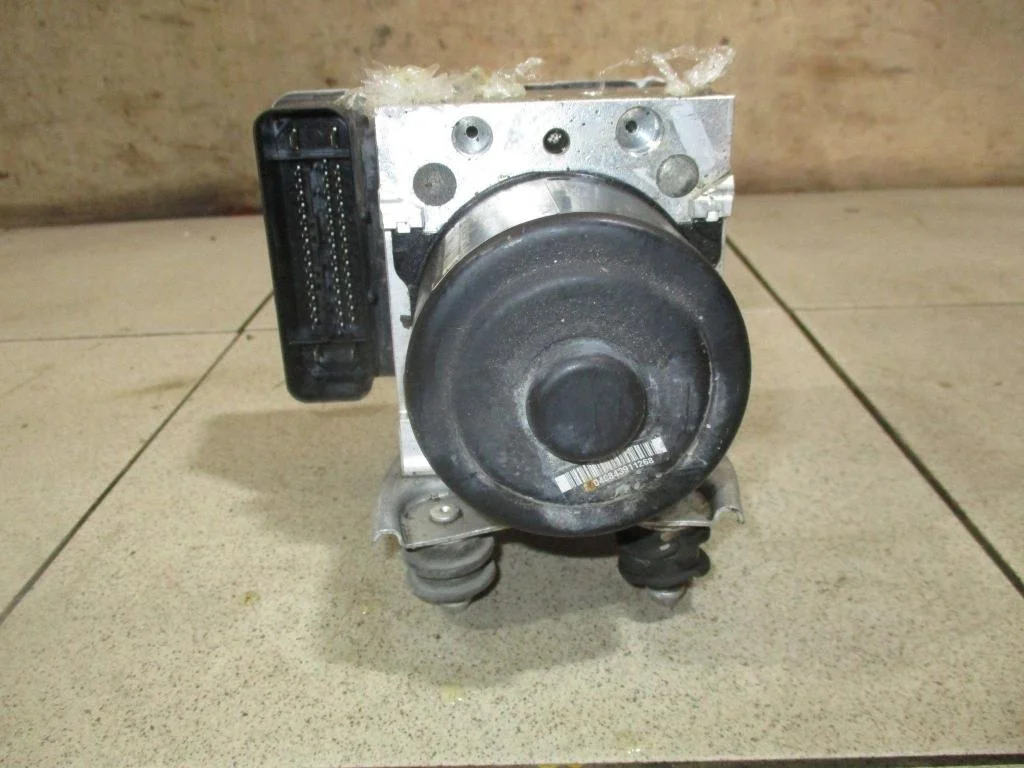 Блок abs Volkswagen Touareg 2 2016 FL, NF