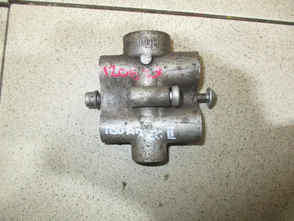 Термостат Volkswagen Touareg 2 2016 FL, NF