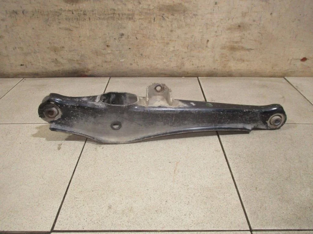 Рычаг задний поперечный Mitsubishi Outlander 3 2015 GF