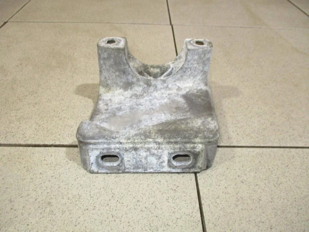 Кронштейн BMW 5-Series E60, E61