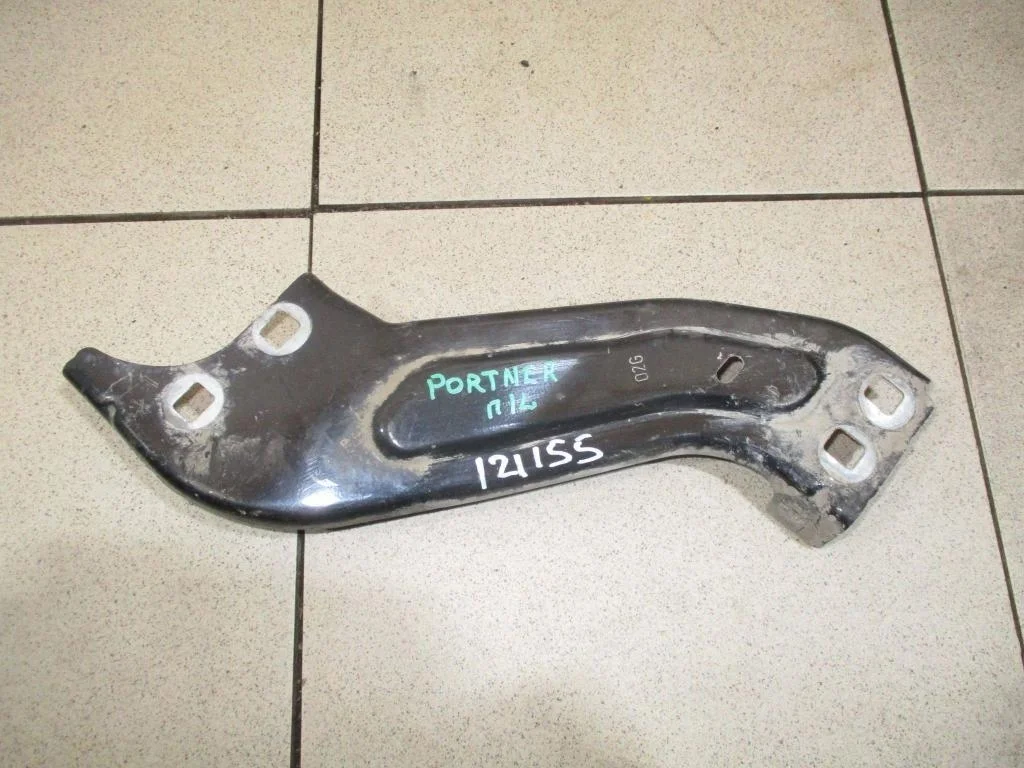 Панель передняя Peugeot Partner Tepee 2008 B9