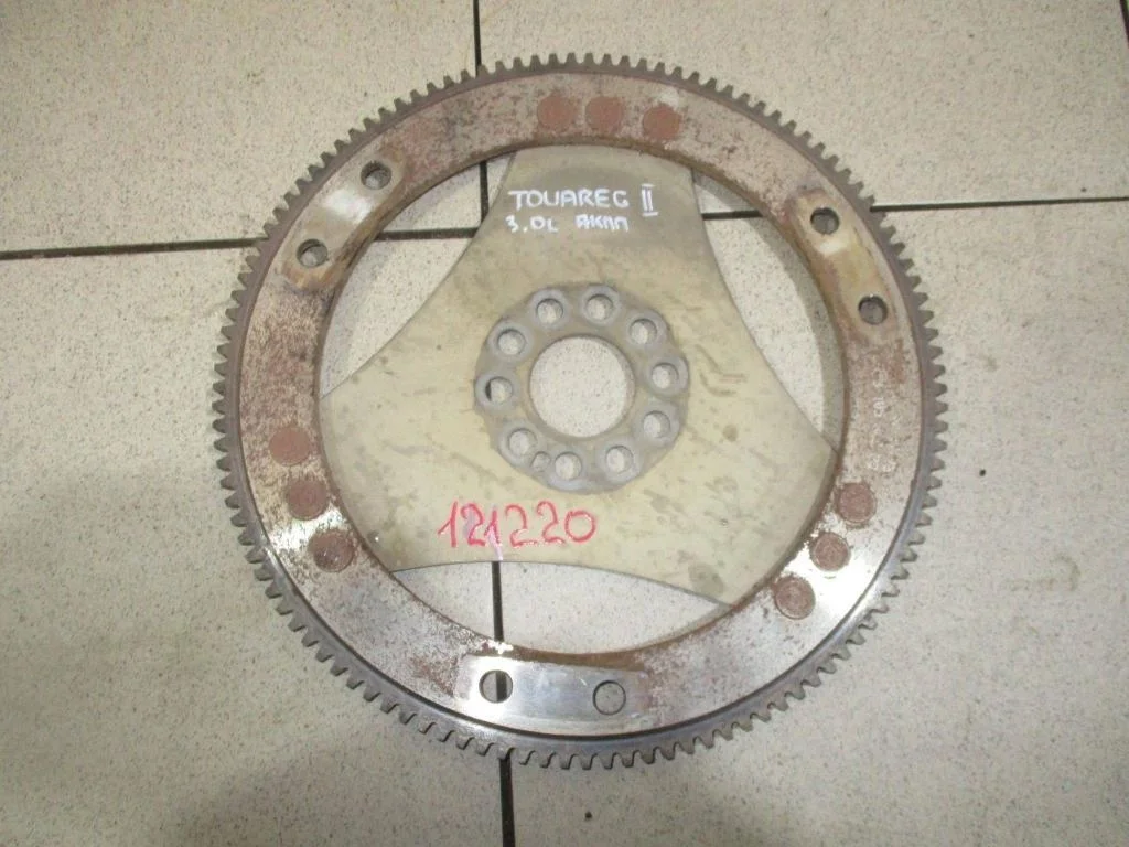 Маховик Volkswagen Touareg 2 2016 FL, NF