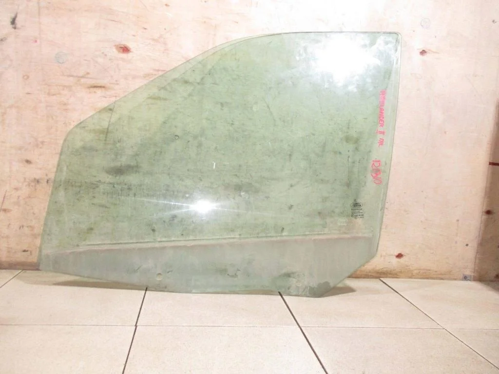 Стекло двери передней левой Land Rover Freelander 2 2008 L359