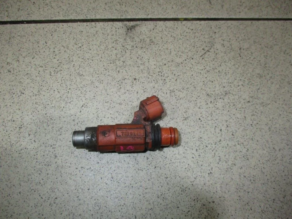 Форсунка топливная Mitsubishi Lancer 9 CS