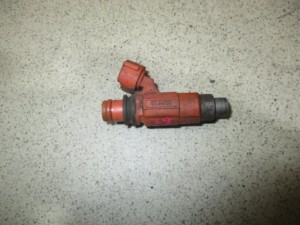 Форсунка топливная Mitsubishi Lancer 9 CS