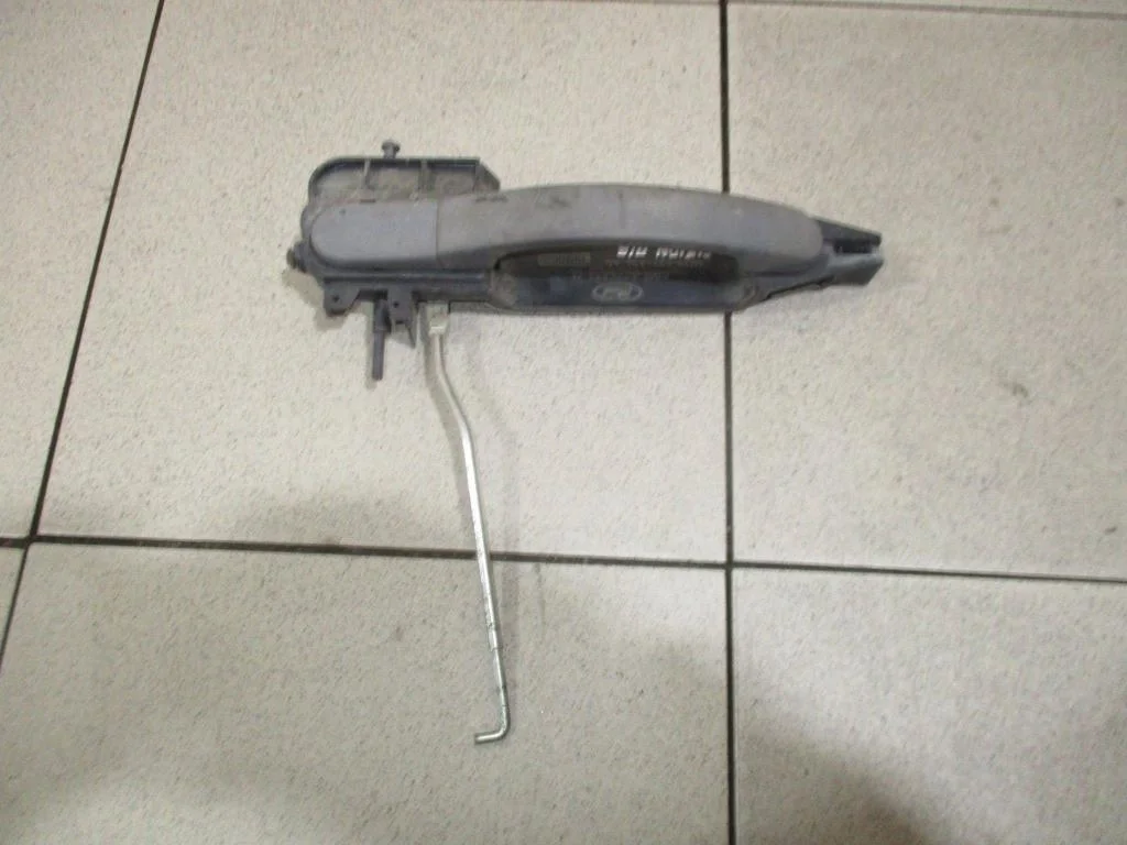 Ручка двери передней наружная правая Ford Fusion CBK