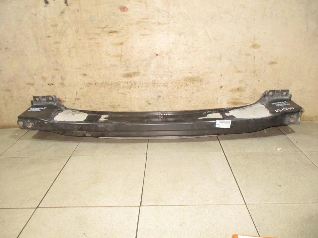 Усилитель заднего бампера Volkswagen Touareg 2 2016 FL, NF