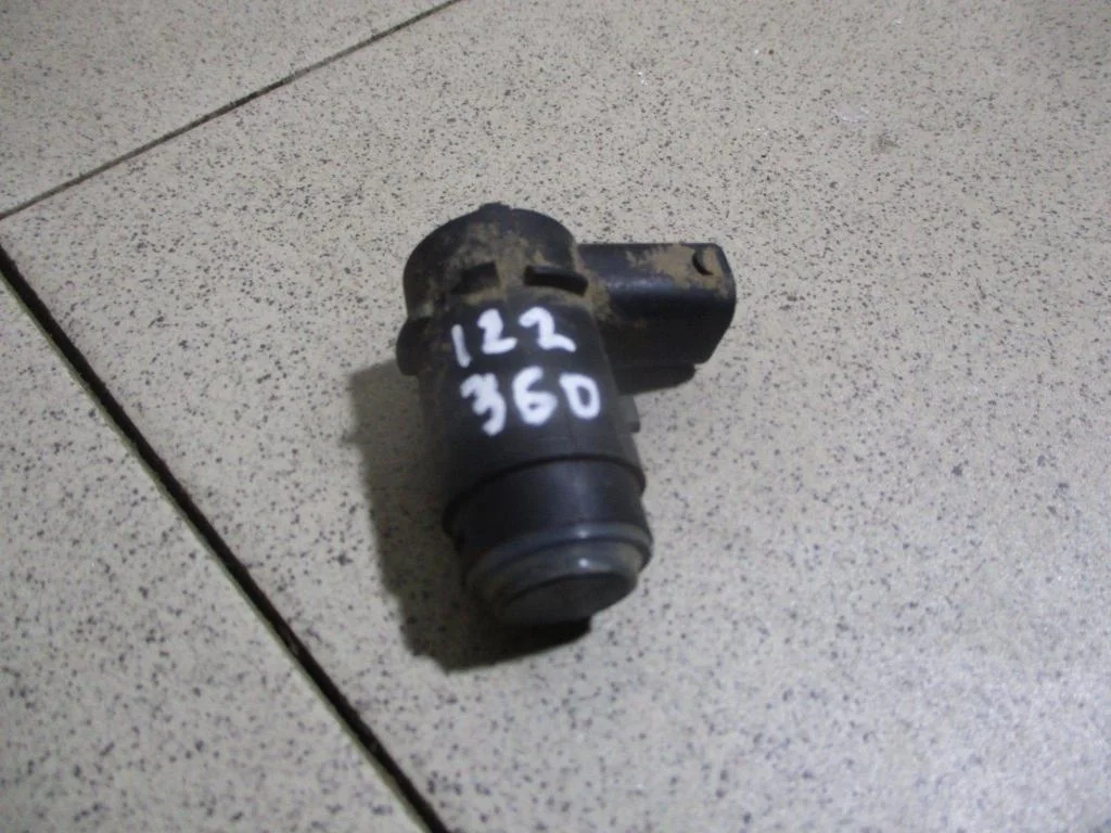 Датчик парковки Renault Logan 2 L52