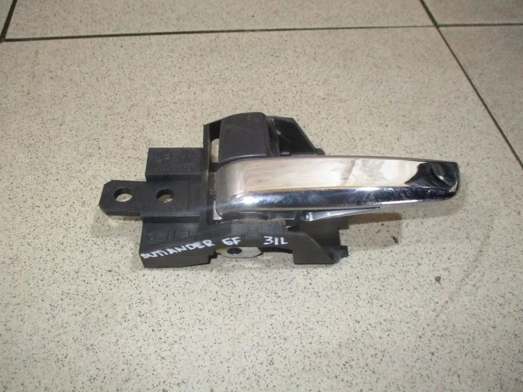 Ручка двери внутренняя левая Mitsubishi Outlander 3 GF