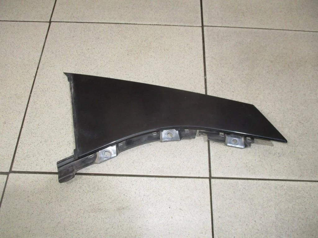 Накладка двери задней правой Ford Focus 3