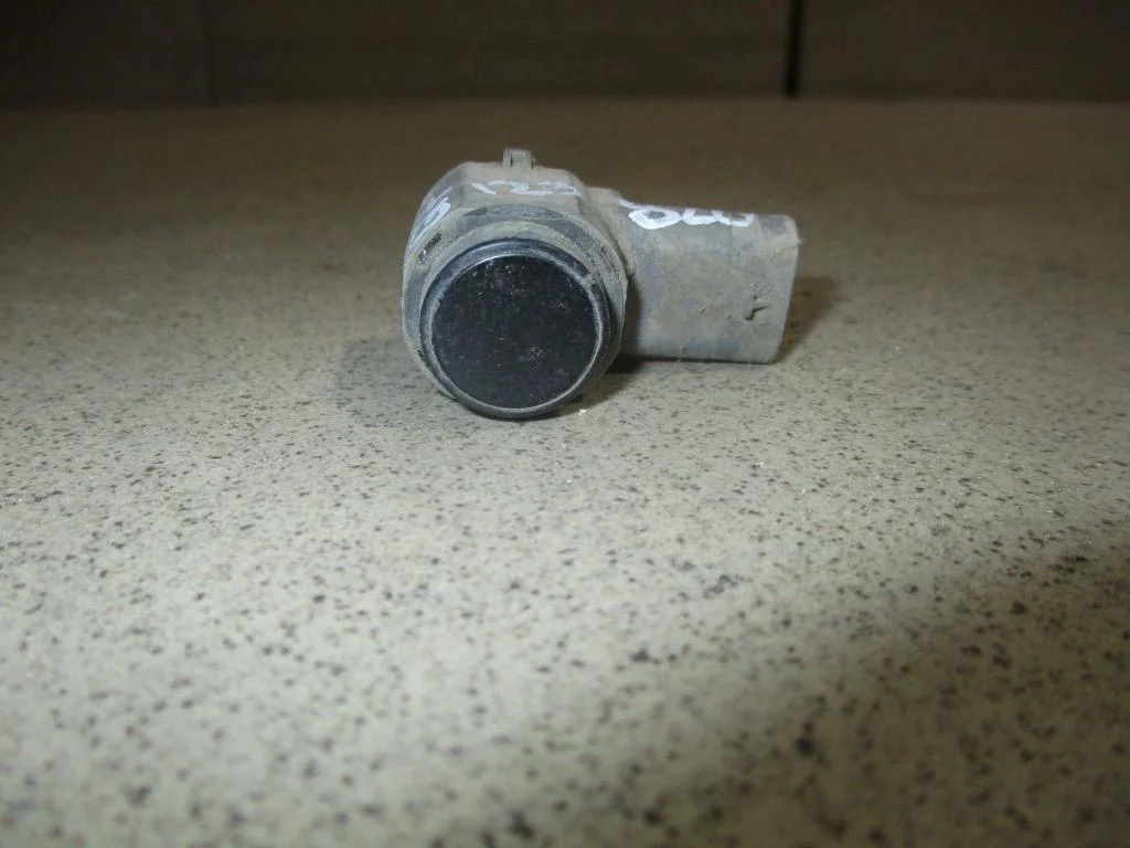 Датчик парковки Audi Q7 2008 4L