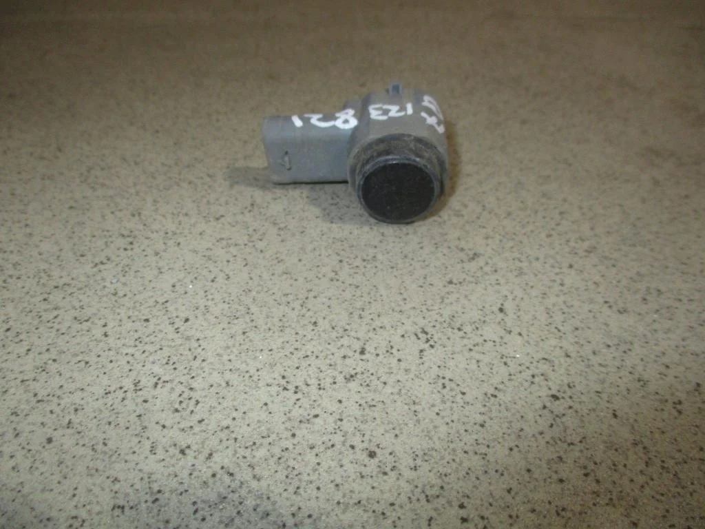 Датчик парковки Audi Q7 2008 4L