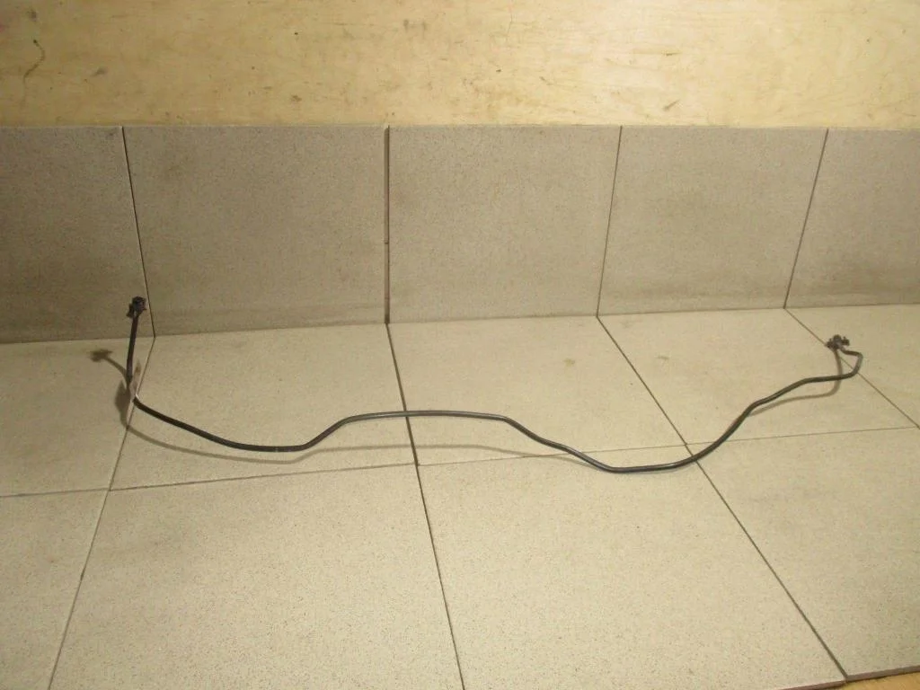 Трубка системы охлаждения Ford Focus 3