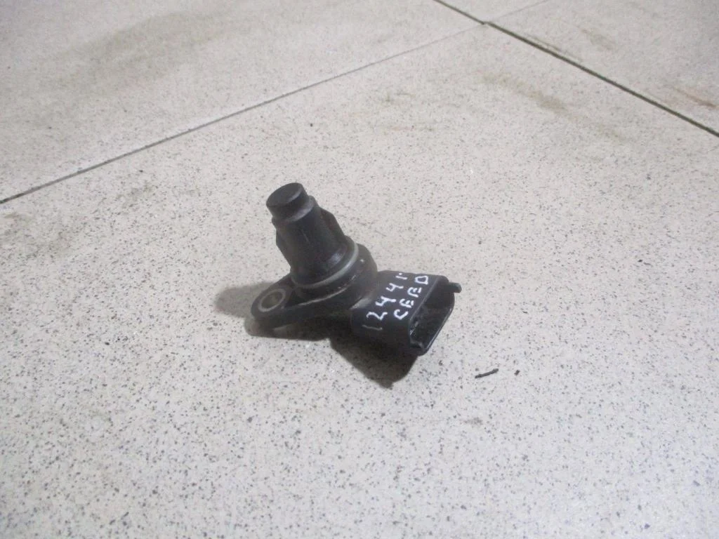 Датчик положения распредвала Kia Ceed 2 JD