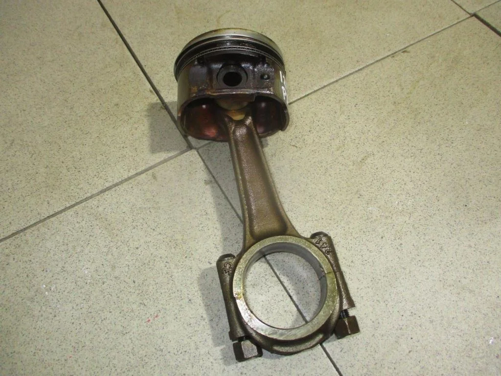 Поршень с шатуном Peugeot Partner Tepee 2008 B9