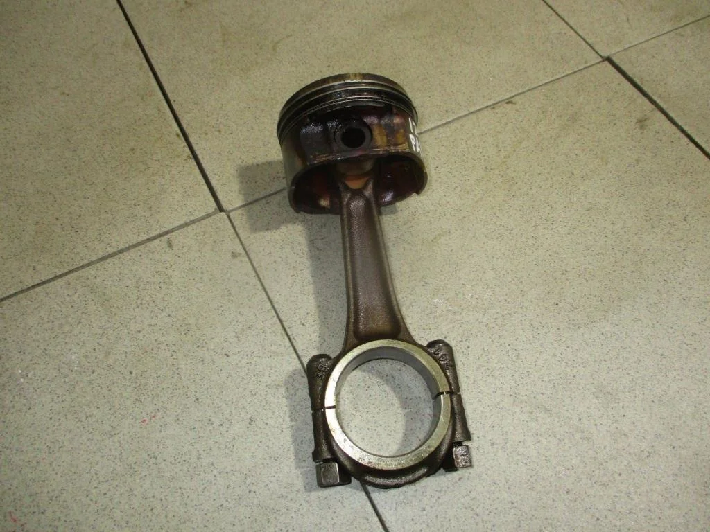 Поршень с шатуном Peugeot Partner Tepee 2008 B9