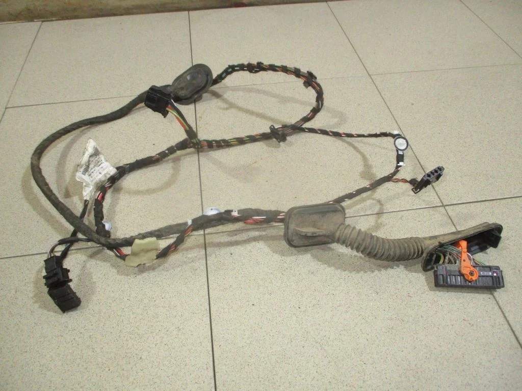 Проводка двери Volkswagen Polo 5
