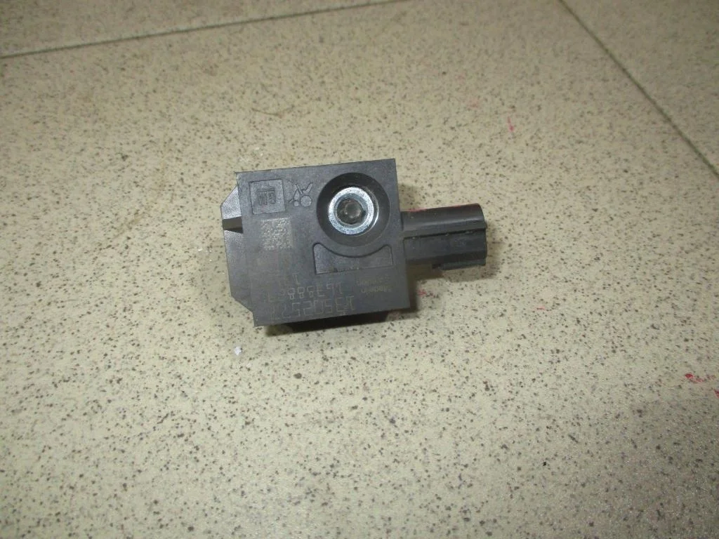 Датчик air bag Chevrolet Cruze J300