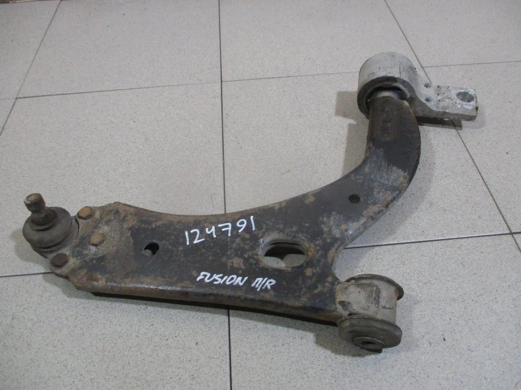 Рычаг передний правый Ford Fusion CBK